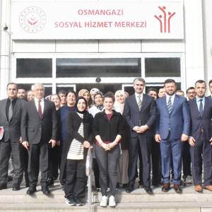 Bakan Yardımcımız Sn. Zafer Tarıkdaroğlu, Sosyal Hizmet Merkezimizi Ziyaret Etti - fotoğraf 7