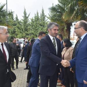 Bakan Yardımcımız Sn. Zafer Tarıkdaroğlu, Sosyal Hizmet Merkezimizi Ziyaret Etti - fotoğraf 5