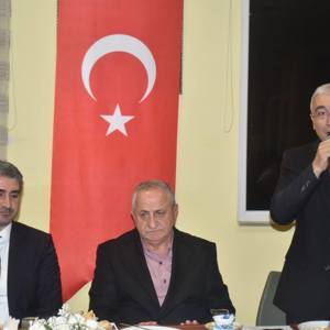 "Biz Büyük Bir Aileyiz": Ramazan Sofrasında ve Huzurevinde Sıcak Buluşma - fotoğraf 7