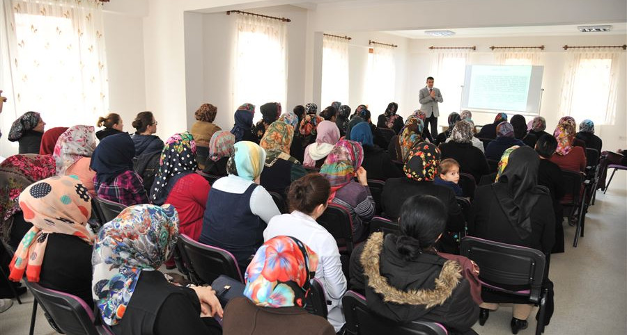 Ankara'da 70 kursiyere eğitim verildi.