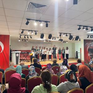 Özel Doğa Koleji Öğrencilerinde Huzurevi Yaşlılarımıza Müzikli Eğlence Programı - fotoğraf 5