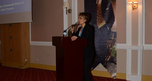 Antalya’da yapılan Aile Eğitim Programı (AEP) Formatörleri Hizmet İçi Eğitim Programı ile Boşanma Süreci Danışmanlığı Hizmet İçi Eğitim Programı sona erdi.