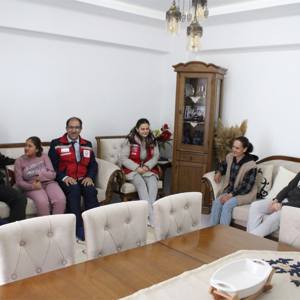 AİLE YILI FAALİYETLERİ KAPSAMINDA BAKANLIĞIMIZ HİZMET MODELLERİNDEN FAYDALANAN AİLELERE ZİYARETLERİMİZ DEVAM EDİYOR - fotoğraf 3