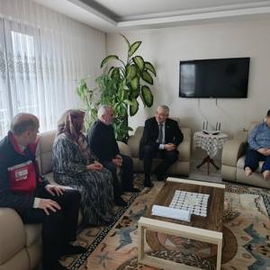 İl Müdürümüz Faruk Uysal, 2025 Aile Yılı ve Ramazan Ayı vesilesiyle Gürsu ilçesinde ziyaretler gerçekleştirdi - fotoğraf 5
