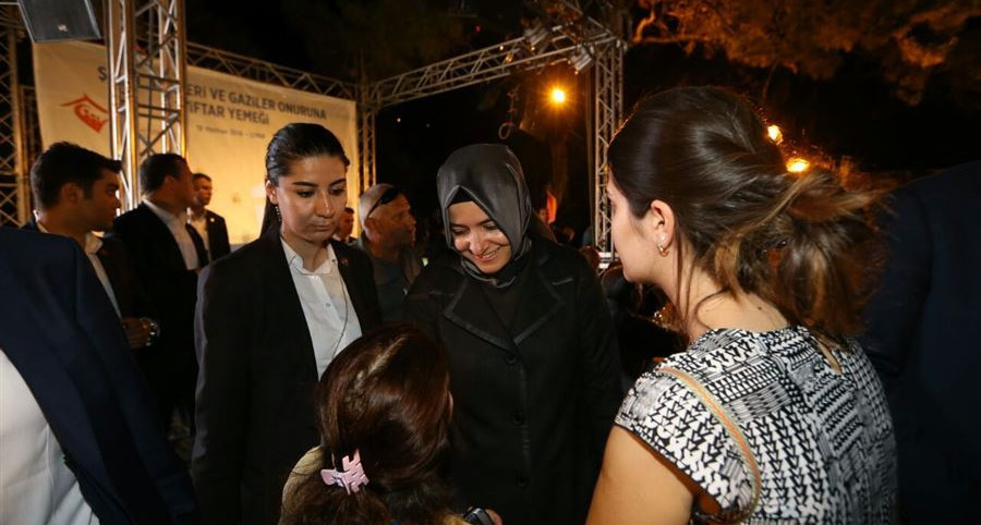 Başbakan Yıldırım şehit aileleri ve gaziler için düzenlenen iftara katıldı