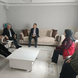 İl Müdürümüz Faruk Uysal, 2025 Aile Yılı Kapsamında Ramazan Ayı Vesilesiyle İnegöl İlçesinde Hane Ziyaretleri Gerçekleştirdi - fotoğraf 9