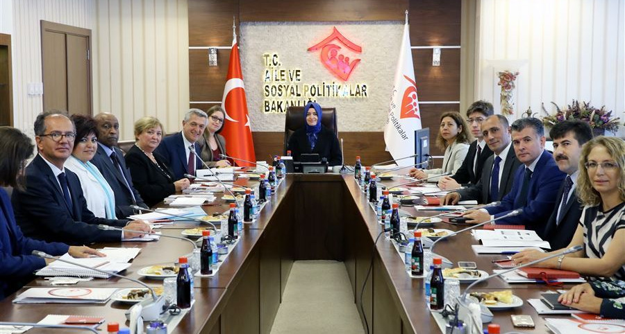 ''Avrupa'dan verdikleri sözleri yerine getirmelerini bekliyoruz''