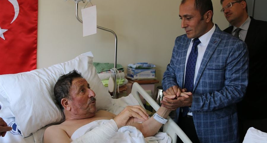 Aile ve Toplum Hizmetleri Genel Müdürü Dr. Muhammet Örnek 15 Temmuz Gazilerini ziyaret etti.