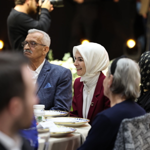 Aile ve Sosyal Hizmetler Bakanımız Göktaş, Darülaceze Sosyal Yaşam Şehri'ndeki iftar programında konuştu - fotoğraf 5