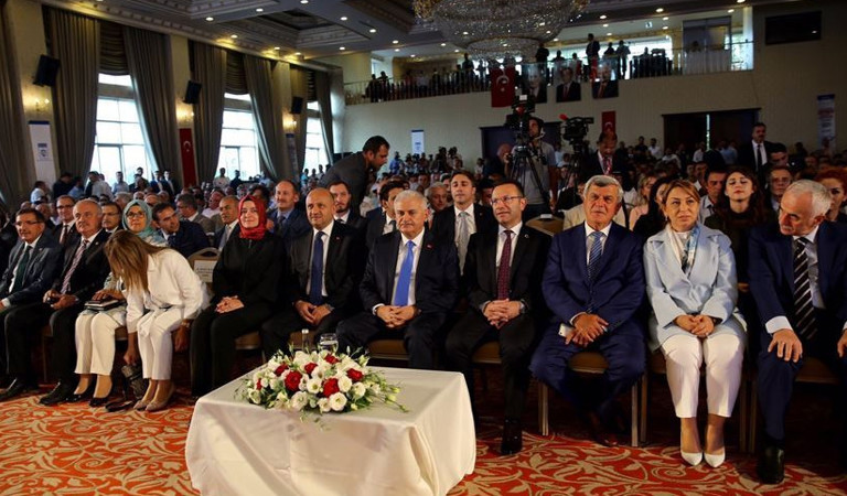 ''Türkiye, vatandaşlarına deprem sonrası yardım uzatmaktan aciz olan bir anlayıştan bugün depreme öncesinden hazırlık yapan bir yönetime ulaştı''