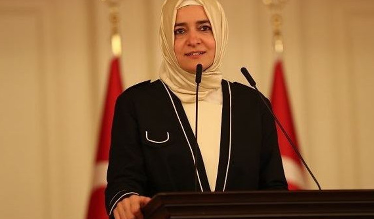 "Türkiye'de erken yaşta evlilikleri bitirmemiz lazım. Bu eğitimle olacak’’