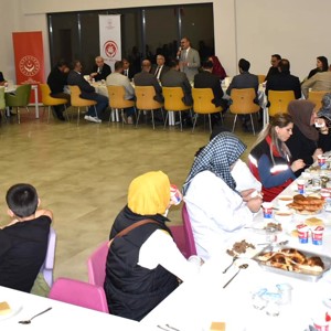 Ramazan’ın Paylaşım Ruhu Roman Vatandaşlarla Birlikte Yaşandı - fotoğraf 6