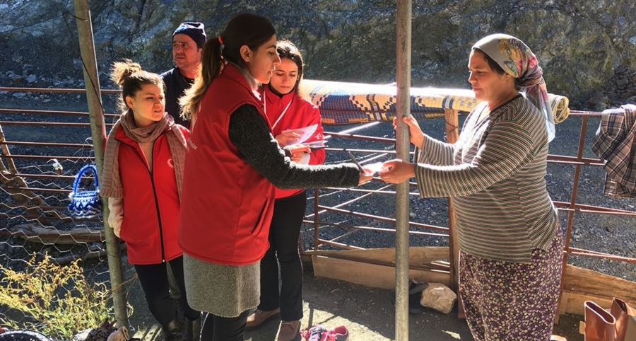 Psikososyal Destek Ekiplerimiz Muğla - Arıcılar Köyünü Yalnız Bırakmadı...