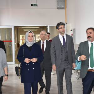 Bakanlık Yetkililerimizle Birlikte Celal Sönmez Bakım Merkezine Ziyaret Gerçekleştirdik - fotoğraf 9