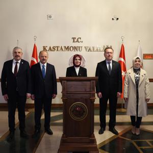 Aile ve Sosyal Hizmetler Bakanımız Göktaş, Kastamonu'da koruyucu ailelerle iftarda buluştu - fotoğraf 9