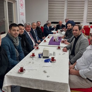 Valimiz Sayın Meftun Dallı Güldal Akşit Huzurevimizde Kıymetli Büyüklerimizle İftarda Buluştu - fotoğraf 18