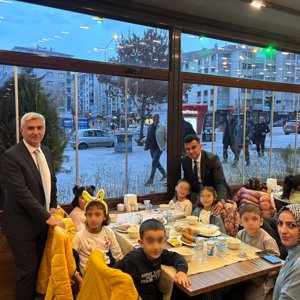 Koruma ve Bakım Altındaki Çocuklarla İftar Programı - fotoğraf 2