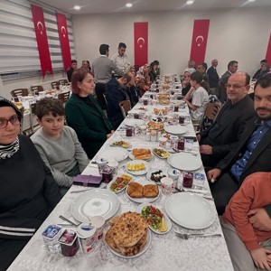 Kahramanlarımız ve Yakınları ile İftardayız - fotoğraf 11