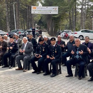 Aziz Şehidimiz Hava Pilot Teğmen Yavuz Eracar’a Anma Programı - fotoğraf 1