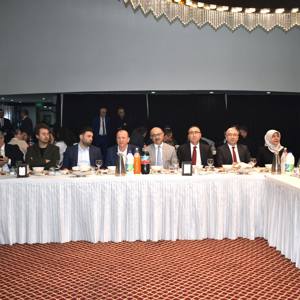 İstikbalimizin Mimarı Çocuklarımızla İftar Programında Bir Araya Geldik - fotoğraf 1
