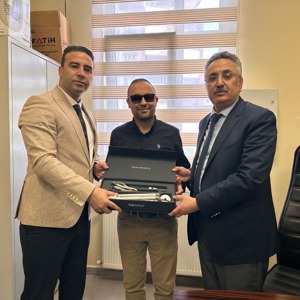 Gazimize Ziyaret ve Akıllı Baston Desteği - fotoğraf 1