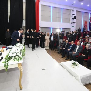 Sayın Bakanımız Zümrete ve Resul Eray Çiftinin Nikahlarına Şahitlik Ettiler - fotoğraf 3