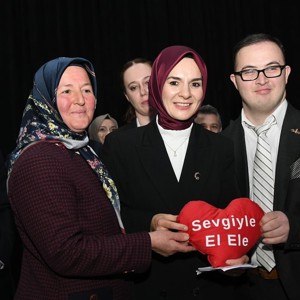 Sayın Bakanımız Zümrete ve Resul Eray Çiftinin Nikahlarına Şahitlik Ettiler - fotoğraf 13