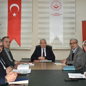  İl Müdürümüzün Başkanlığında Nisan Ayı İlk Değerlendirme Toplantısı - fotoğraf 2