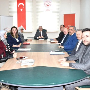 İl Müdürümüz Faruk UYSAL başkanlığında, Çocuk Hizmetleri Değerlendirme Toplantısı gerçekleştirildi - fotoğraf 1