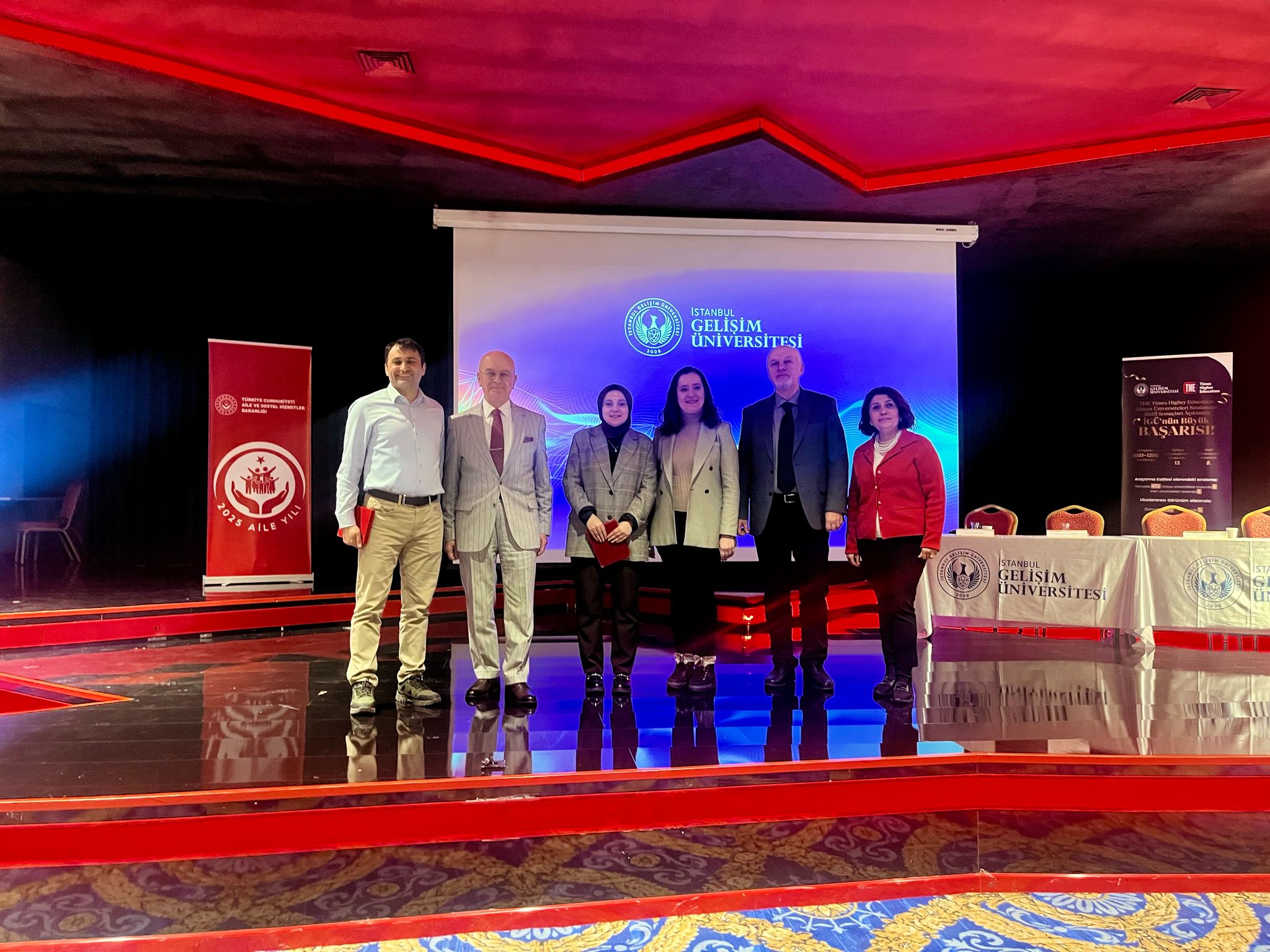 İl Müdürlüğümüz tarafından İstanbul Gelişim Ünviversitesindeki öğrenci ve akademisyenlere “Koruyucu Aile Hizmet Modeli” tanıtım programı gerçekleştirilmiştir.