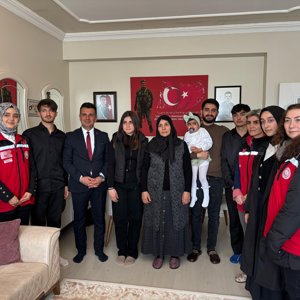 Şehit Ailesi Ziyareti – Ramazan Bayramı Öncesi Manevi Paylaşım - fotoğraf 2
