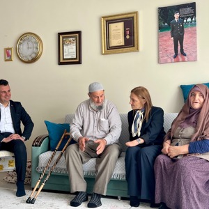 Şehit Ailesi Ziyareti – P. Uzm. Çvş. Pehlül Oruk’un Ailesi - fotoğraf 2