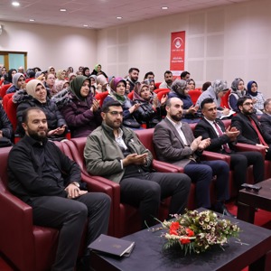 “Dijital Çağda Aile” Temalı Söyleşi Etkinliği - fotoğraf 2
