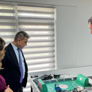 Daire Başkanımız Sayın Ahmet EVCİL ile İl Müdürümüz Emine BÖÇKÜN; Ayten Burhan Erdayı Çocuk Evleri Sitesi Müdürlüğümüz'e Ziyaret Gerçekleştirdi. - fotoğraf 3