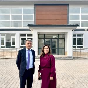 Daire Başkanımız Sayın Ahmet EVCİL ve İl Müdürümüz Sayın Emine BÖÇKÜN, Gündüzlü Engelsiz Yaşam Merkezi ve Aile Danışma Merkezi Binasını Yakından İnceledi. - fotoğraf 1