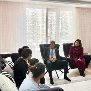 Daire Başkanımız Sayın Ahmet EVCİL ve İl Müdürümüz Emine BÖÇKÜN,  Çocuk Evleri Koordinasyon Merkezi Müdürlüğümüzdeki Çocuklarımıza Ziyaret Gerçekleştirdi. - fotoğraf 2