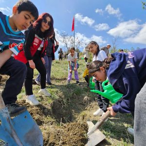 Sungurlu sosyal Hizmet Merkezi "Minik Fidanlar, Büyük Umutlar"  Etkinliği - fotoğraf 4