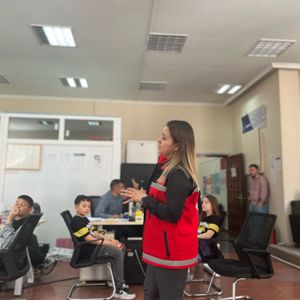 Emirdağ Sosyal Hizmet Merkezi'nde Geleceğin Meslek Sahipleri Sahnedeydi - fotoğraf 2