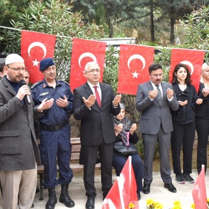 Şehit Binbaşı Ercüment TÜRKMEN’in şehadetinin sene-i devriyesi dolayısıyla anma programı düzenlenmiştir - fotoğraf 3