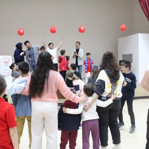 23 Nisan Ulusal Çocuk Bayramı  Çocuk Evleri Sitesi Müdürlüğünde Kalan Çocuklarımızla Coşkuyla Kutlandı - fotoğraf 2