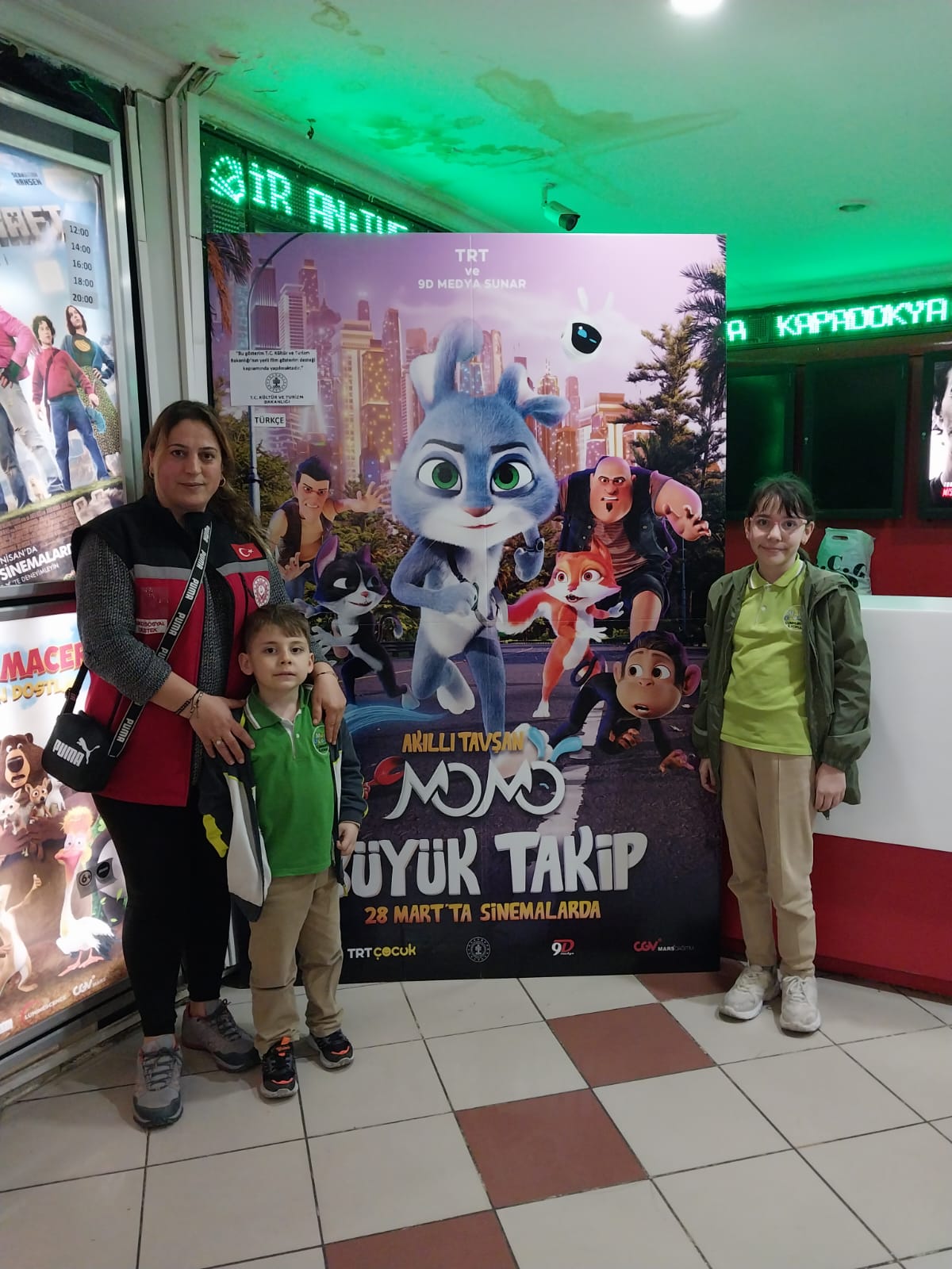 23 Nisan Ulusal Egemenlik ve Çocuk Bayramı, İl Müdürlüğümüze bağlı Sosyal Hizmet Merkezlerimiz tarafından geleceğimizin teminatı çocuklarımızın katılımıyla çeşitli etkinliklerle kutlandı.