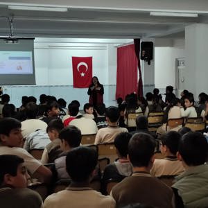 Alaca SHM "Mahremiyet" ve "Akran Zorbalığı" Eğitimleri - fotoğraf 2