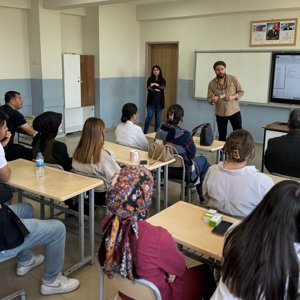 Veysel Karani Anadolu İmam Hatip Lisesi öğretmenlerine "Çocuk İhmali, İstismarı ve AEP" kapsamında eğitim - fotoğraf 2