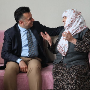 Yaşlı Teyzemizi Ziyaret Ettik - fotoğraf 1