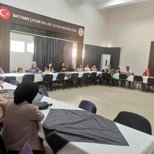 Çocuk Evleri Sitesi Müdürlüğü personellerine deprem eğitimi - fotoğraf 1