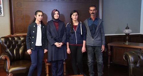 ''Özellikle Doğu'da, Güneydoğu'da kızlarımız bu başarıyı yakalayınca ayrı bir mutluluk hissediyoruz"