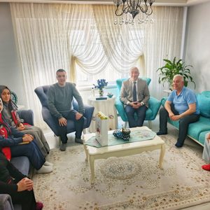 Farklılıklarla Güçlüyüz, Aileyle Bütünüz - fotoğraf 1