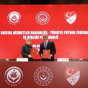Aile ve Sosyal Hizmetler Bakanlığı ile TFF arasında iş birliği protokolü imzalandı - fotoğraf 1