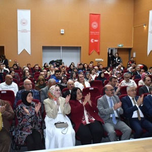Ailemiz, Farklılıklarımız En Büyük Zenginliğimiz" temalı program gerçekleştirildi - fotoğraf 4