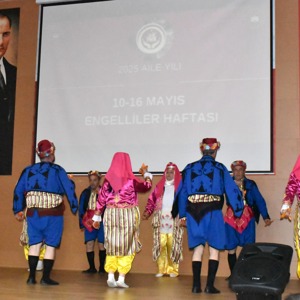 Ailemiz, Farklılıklarımız En Büyük Zenginliğimiz" temalı program gerçekleştirildi - fotoğraf 1
